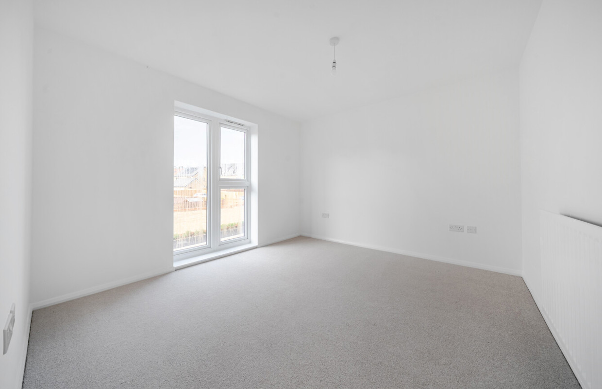 1347456 10 68F8b82fda440