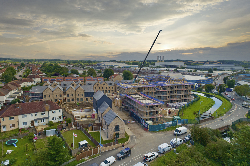 Photo showing construction in progress on the Oaklands development